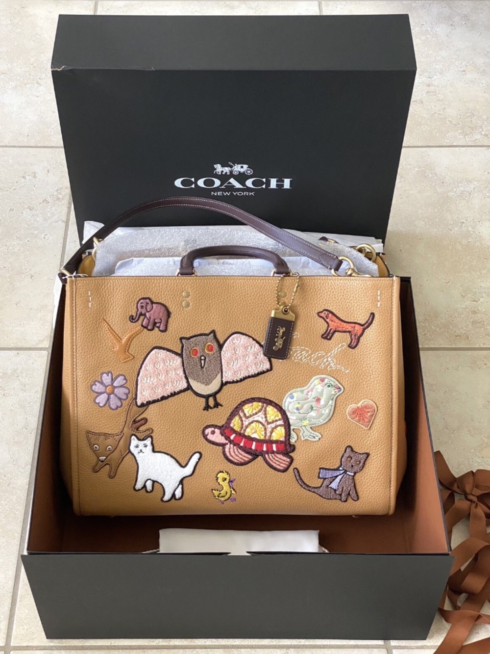 NWT COACH LIGHT TAN/MULTI XL ROGUE 39 WITH ANIMAL CREATURE PATCHES C6168